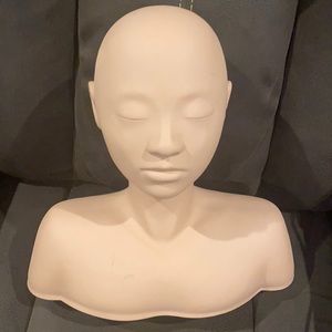 Esthetician practice bust, for state board/school